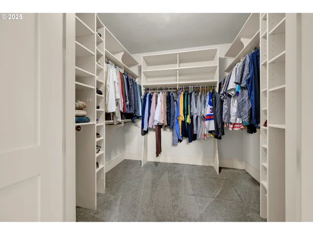 Primary Bedroom-Walk-In Closet