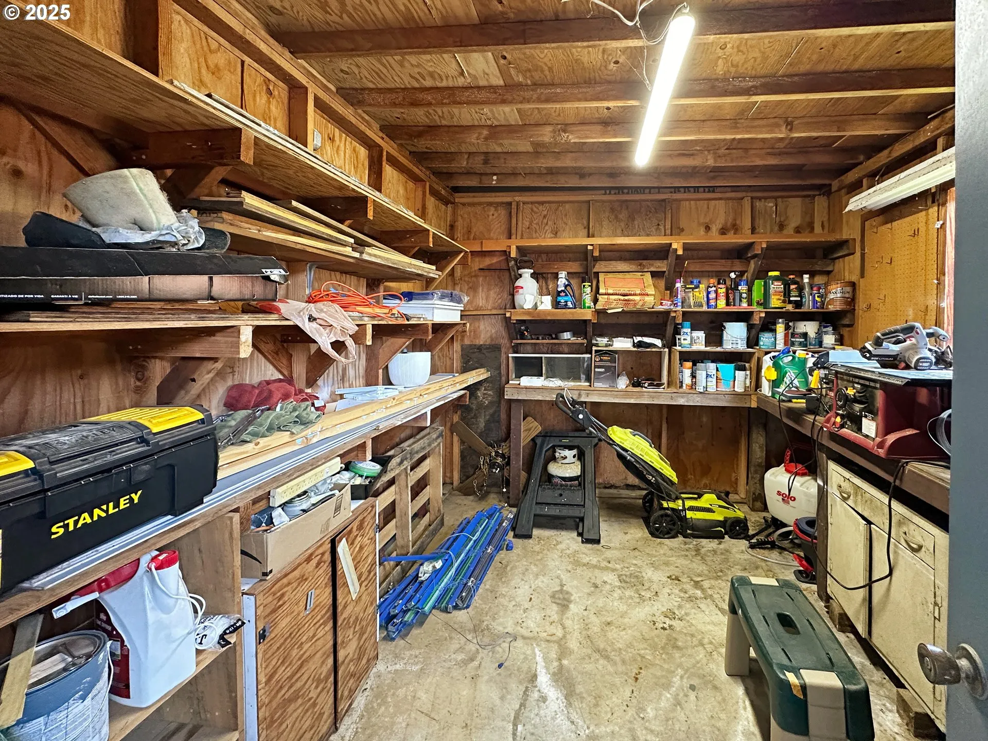 Shed