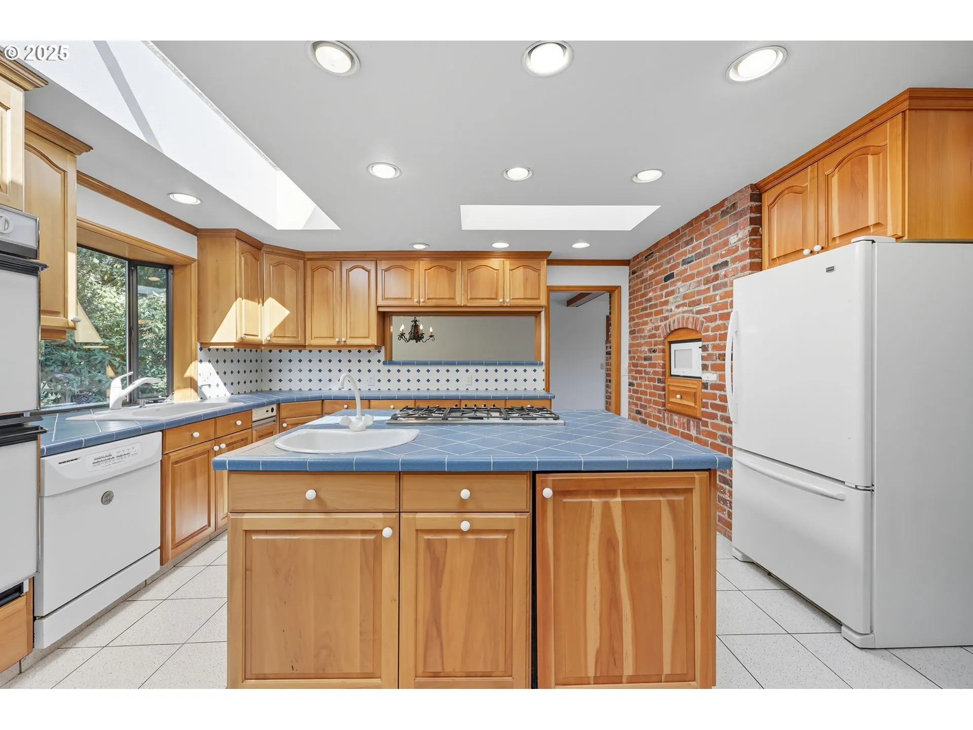 Kitchen-Skylight
