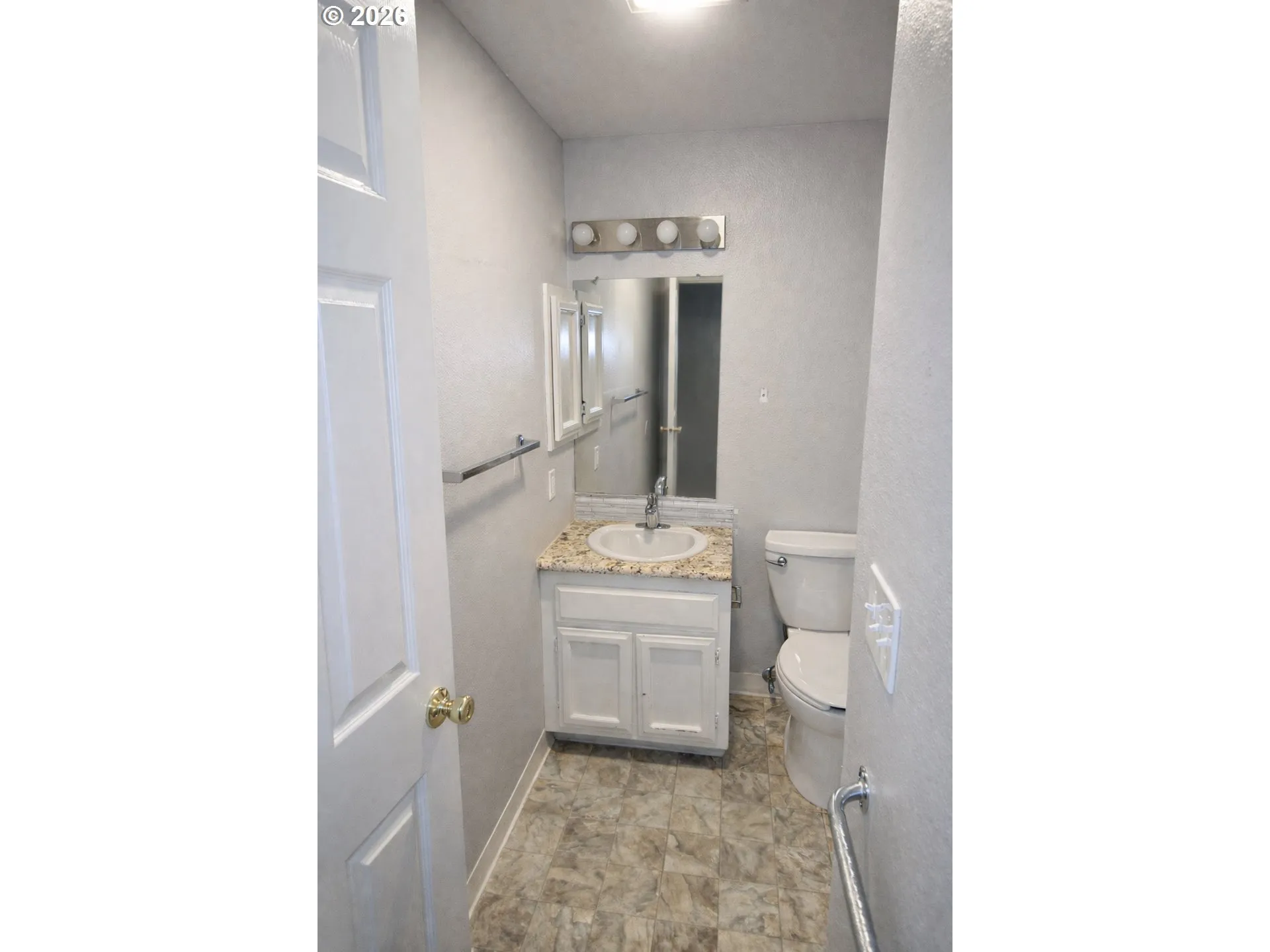 Bathroom-Walk in Shower