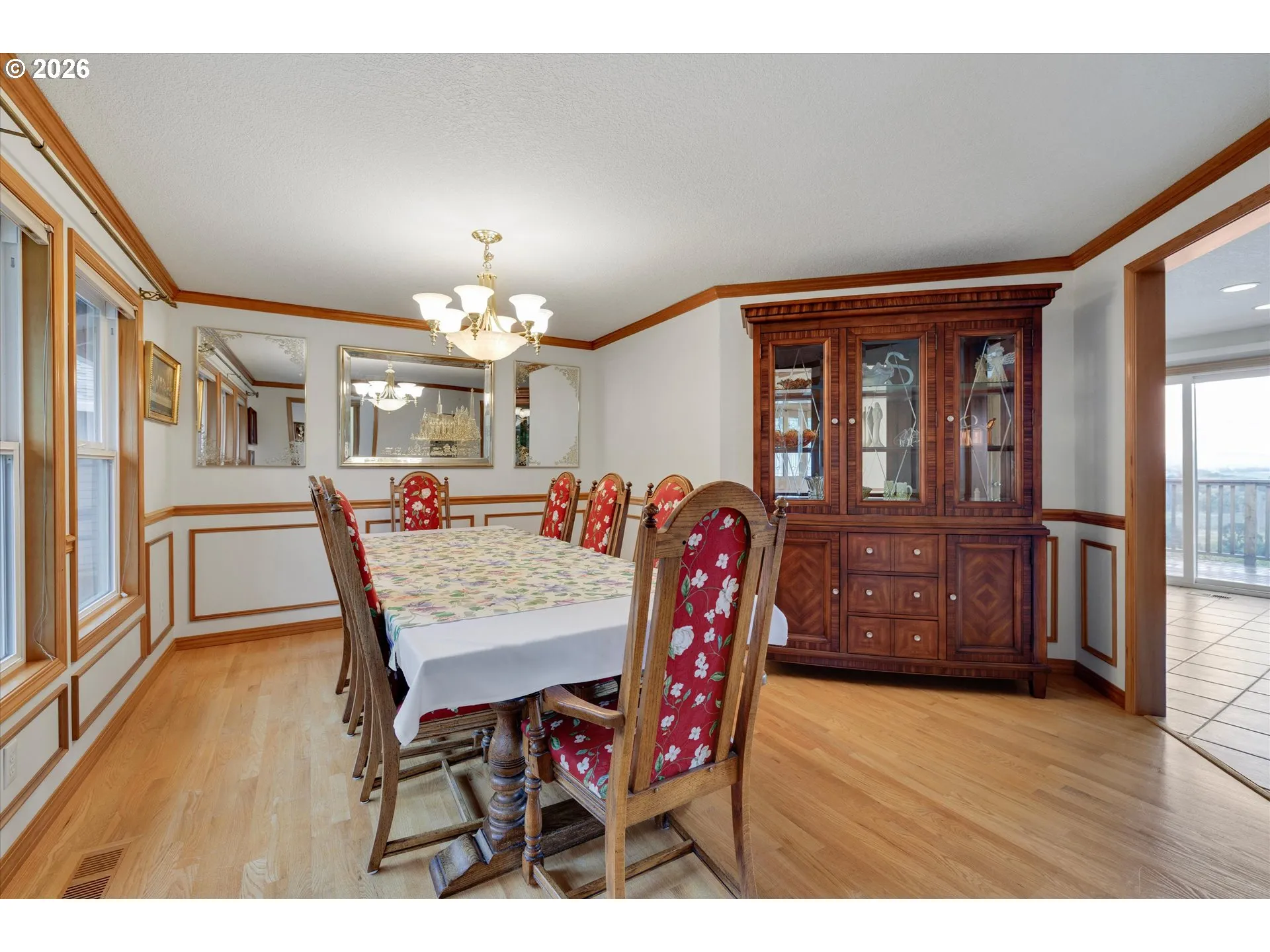 Dining Room-Formal