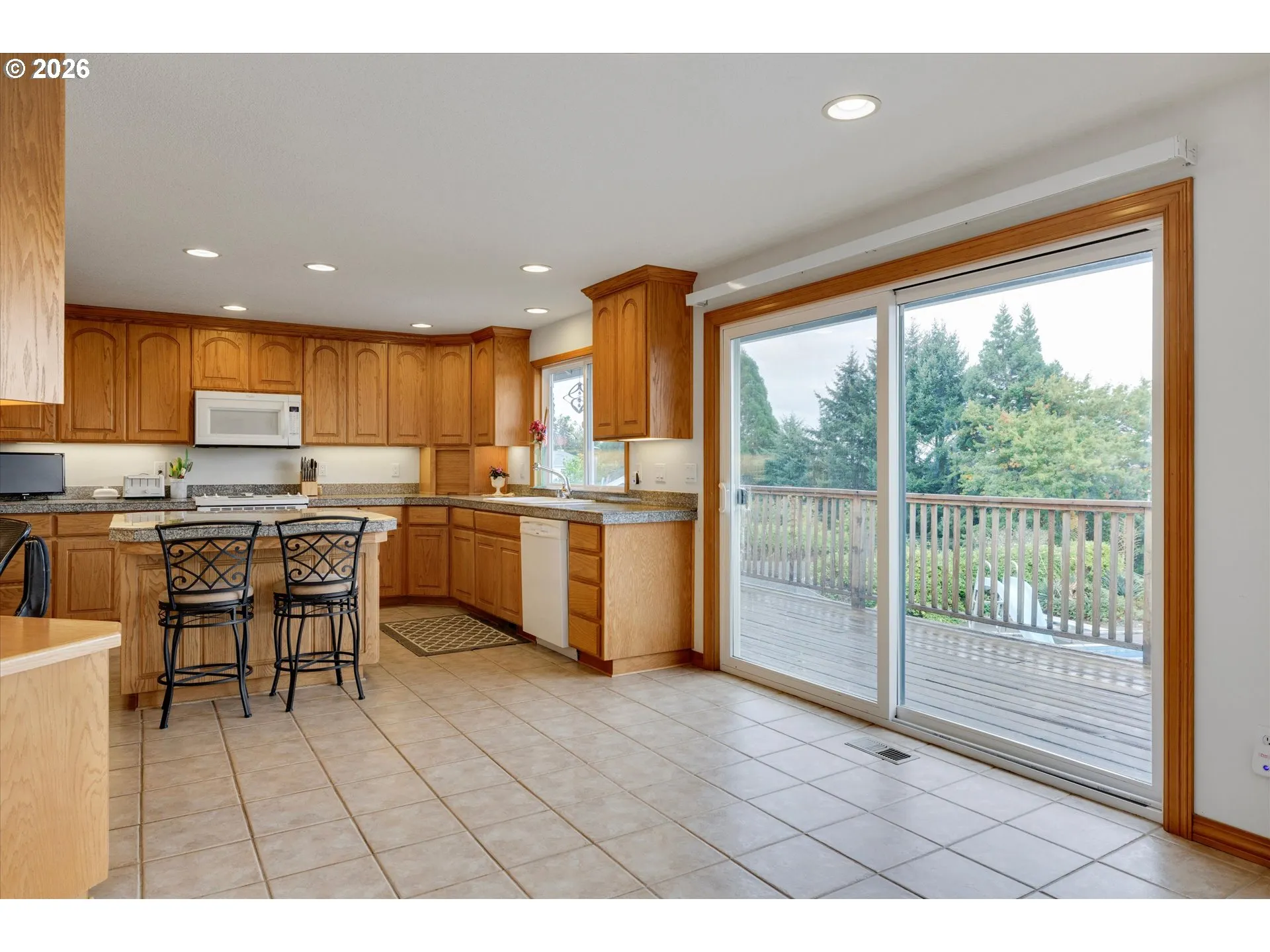 Kitchen-Island