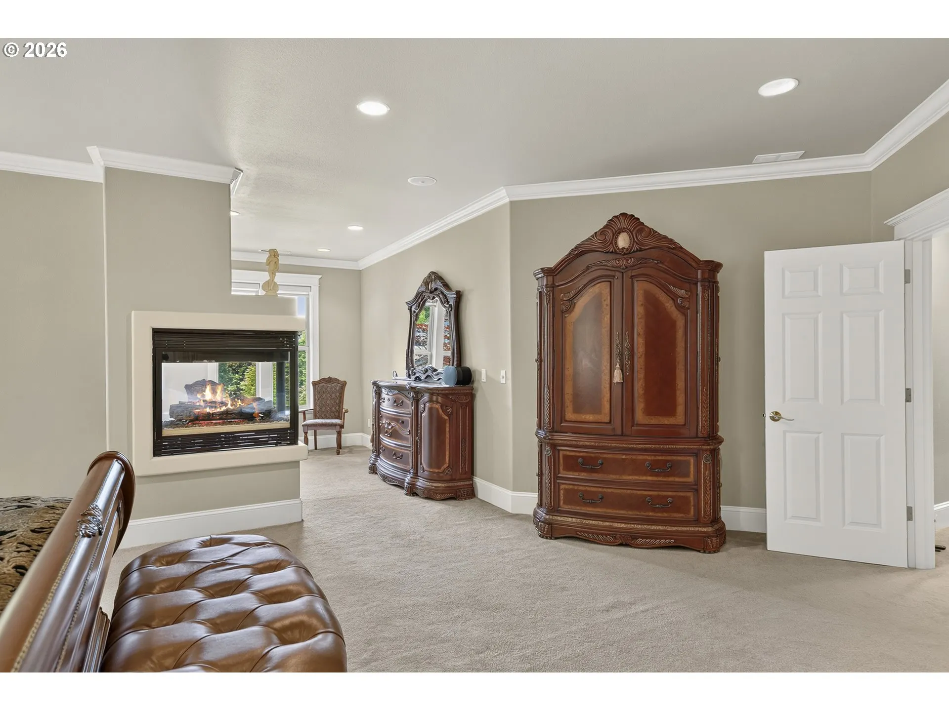 Owner's Suite Bedroom-Upper