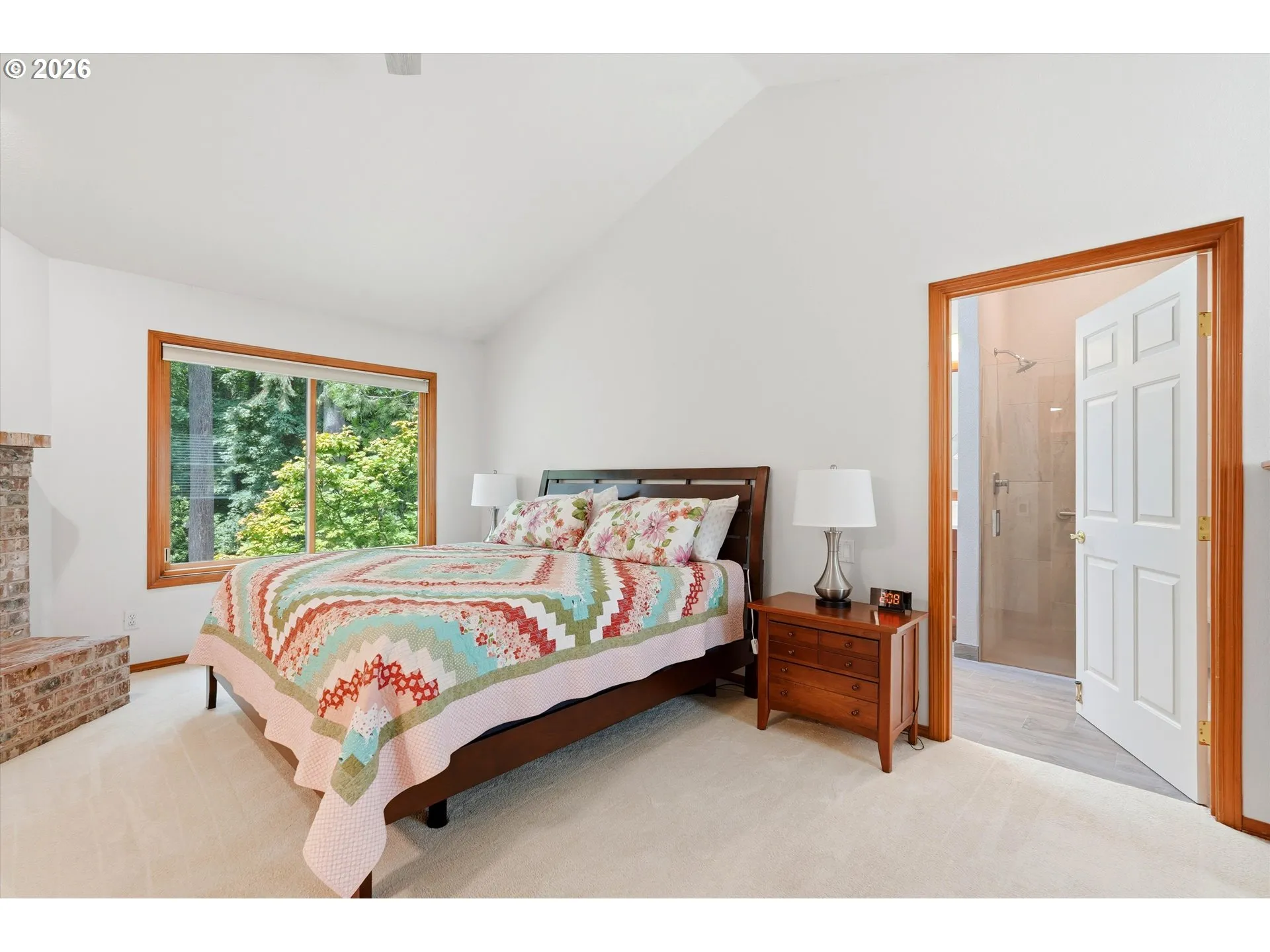 Bedroom, Primary