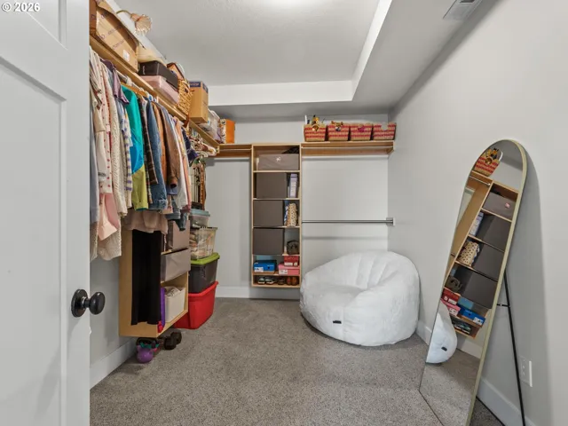 Bedroom-Walk-In Closet