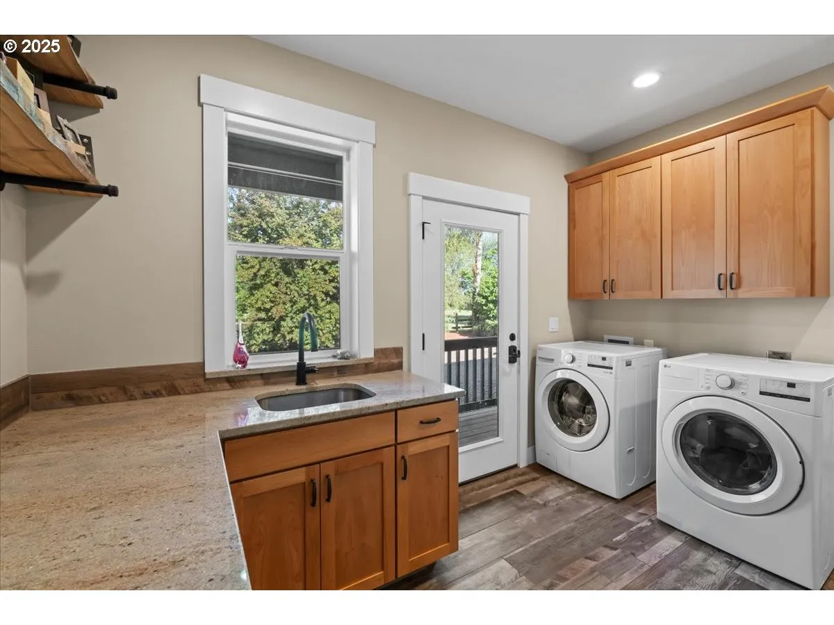 Laundry-Main