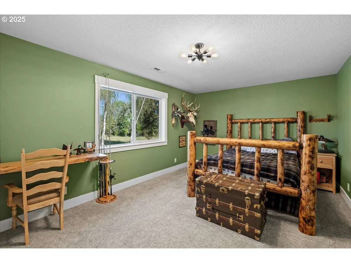 Bedroom-Upper