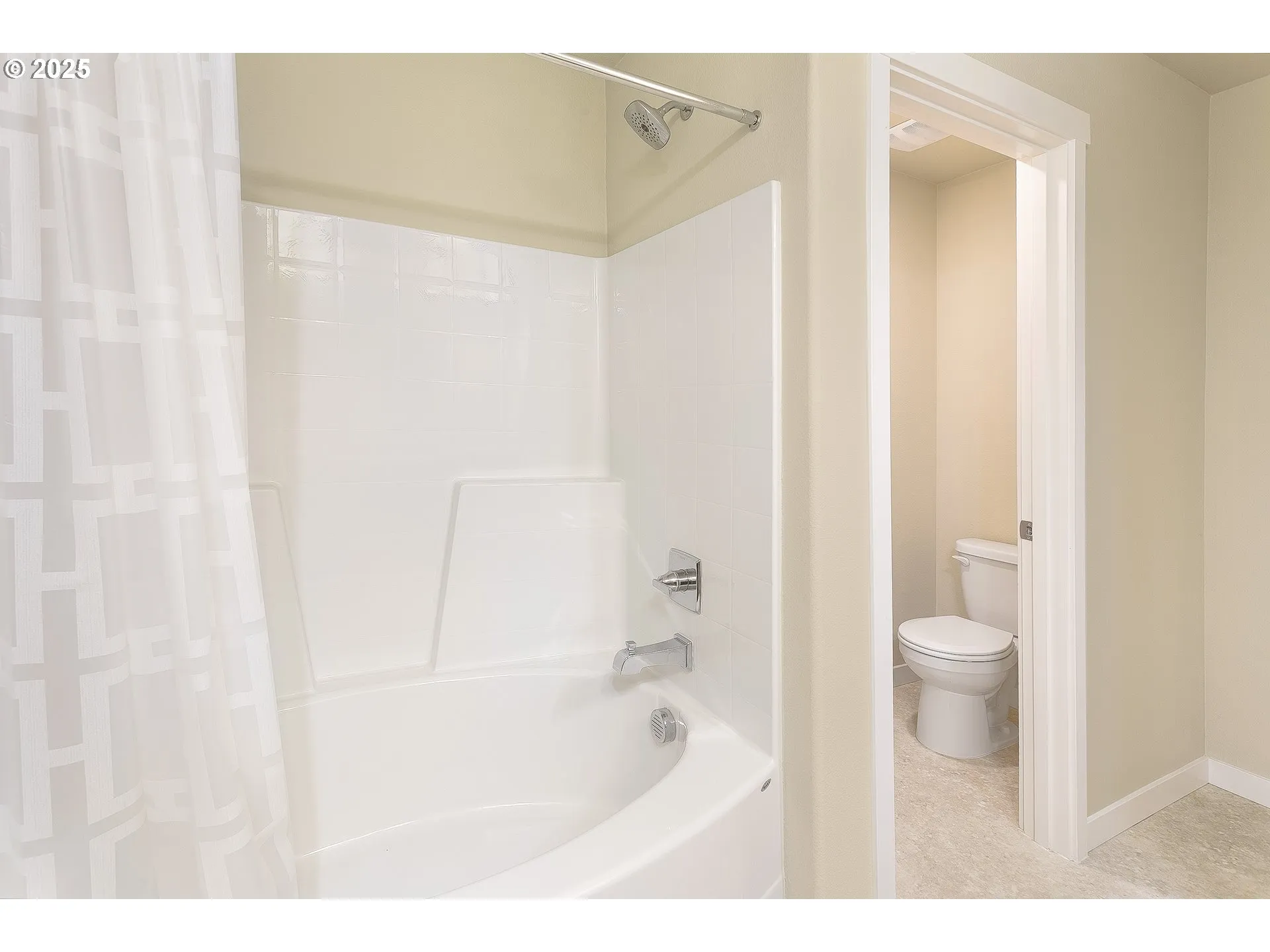 Primary Bedroom-Attached Bathroom