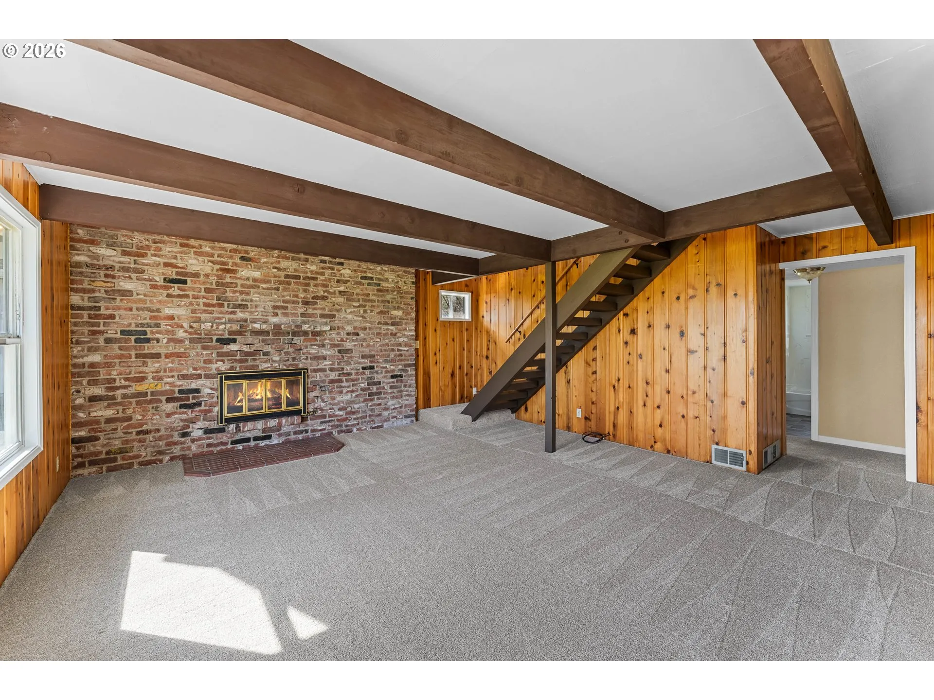 Living Room-Fireplace