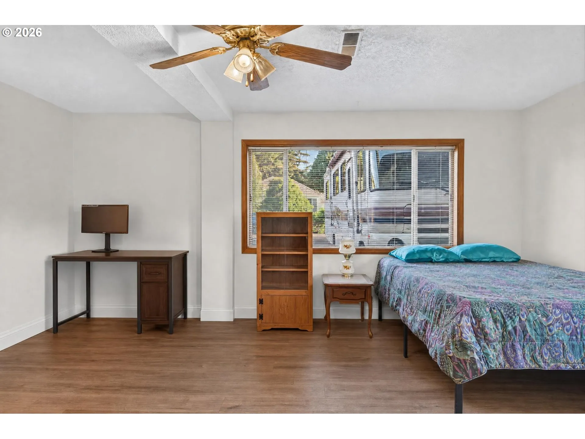 Primary Bedroom-Attached Bathroom