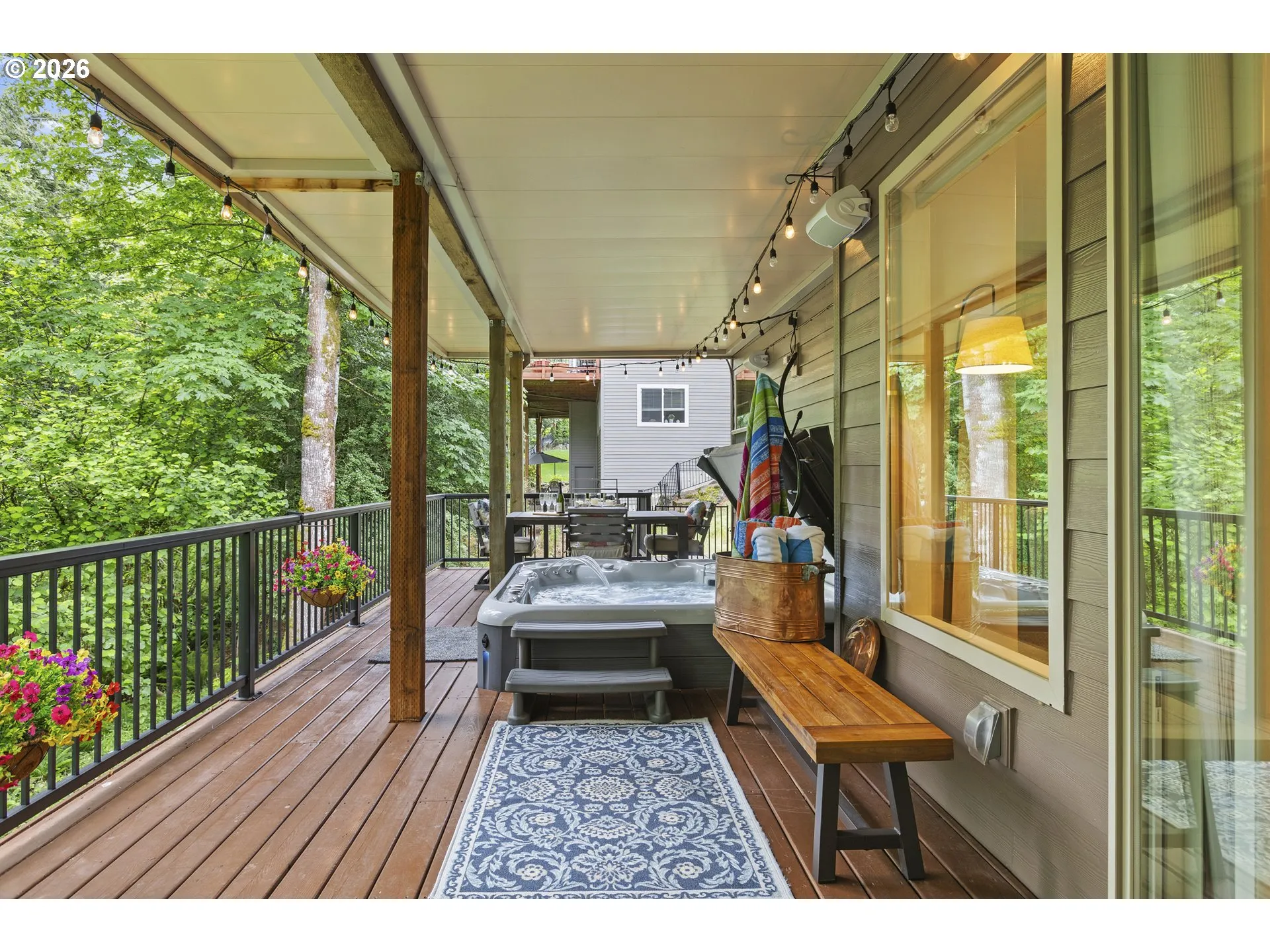 Deck-Lower