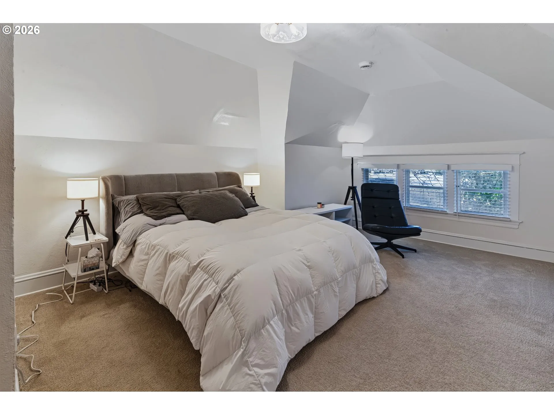 Bedroom, Primary-Upper