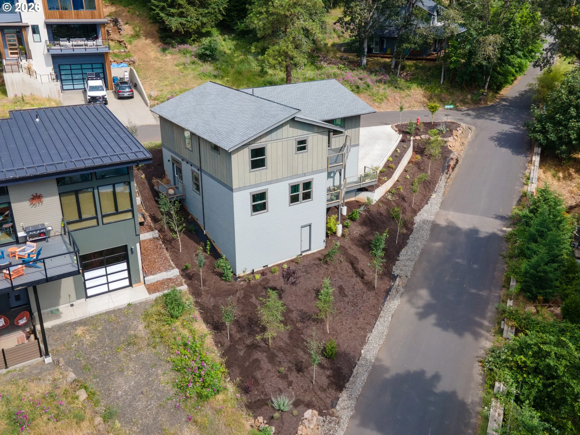 Exterior-SE Facing