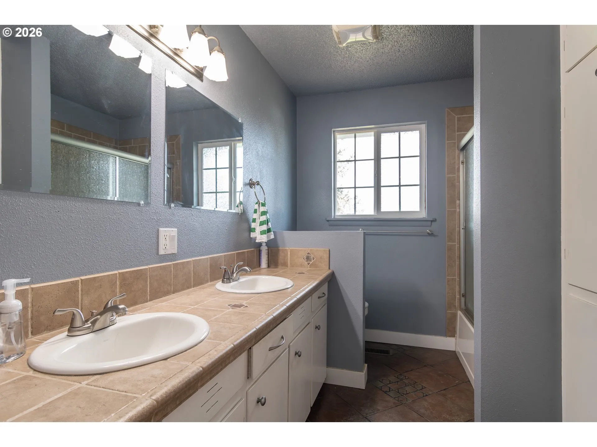 Bathroom-Hall