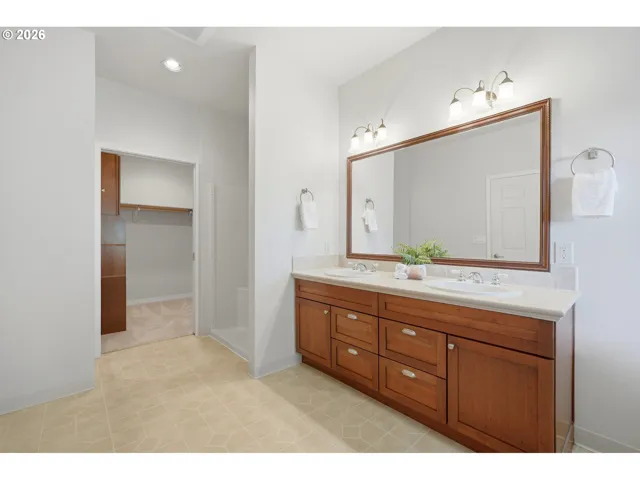 Owner's Suite Bathroom-Walk in Shower
