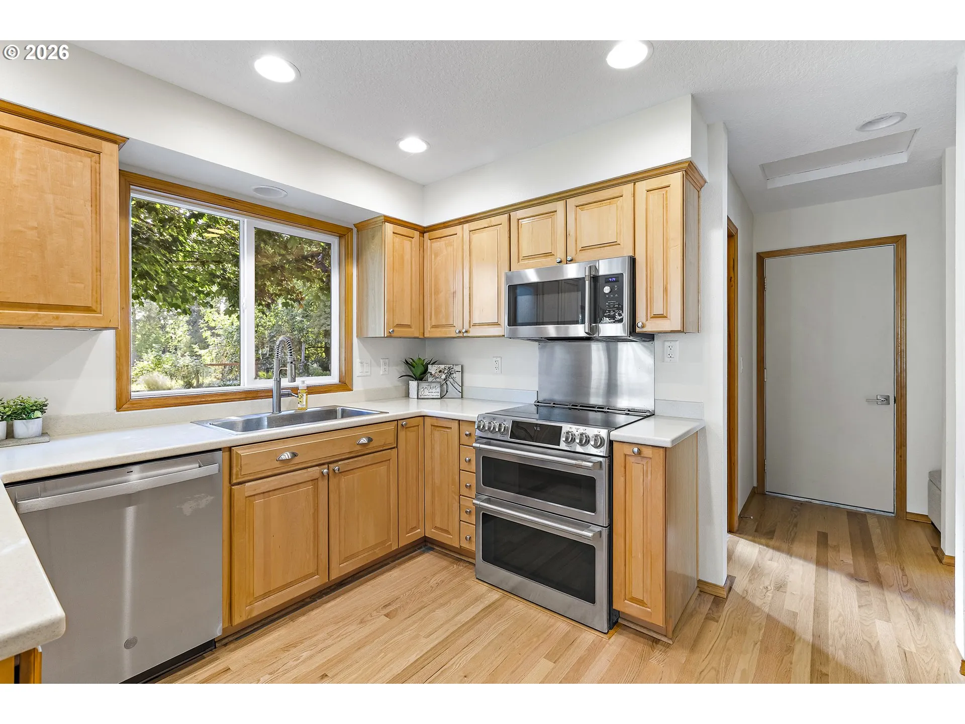Kitchen-Oven