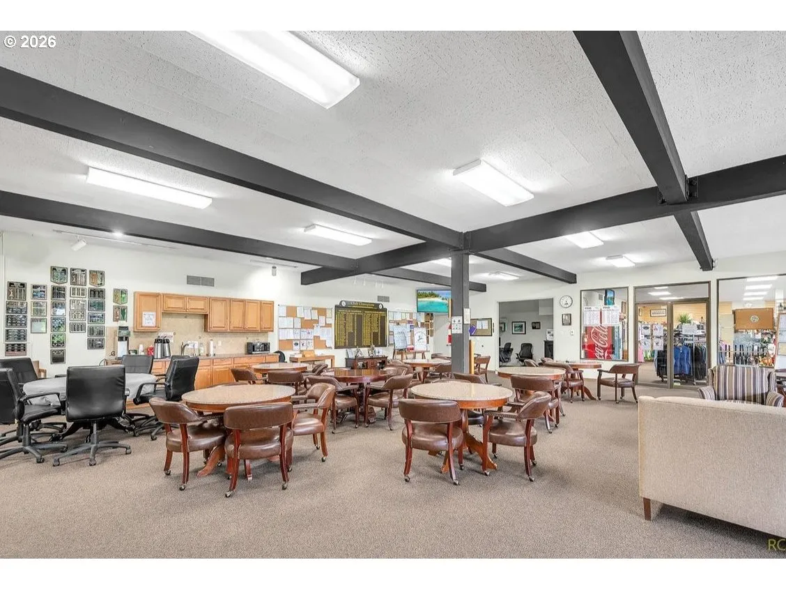 Community Amenities-Golf Course