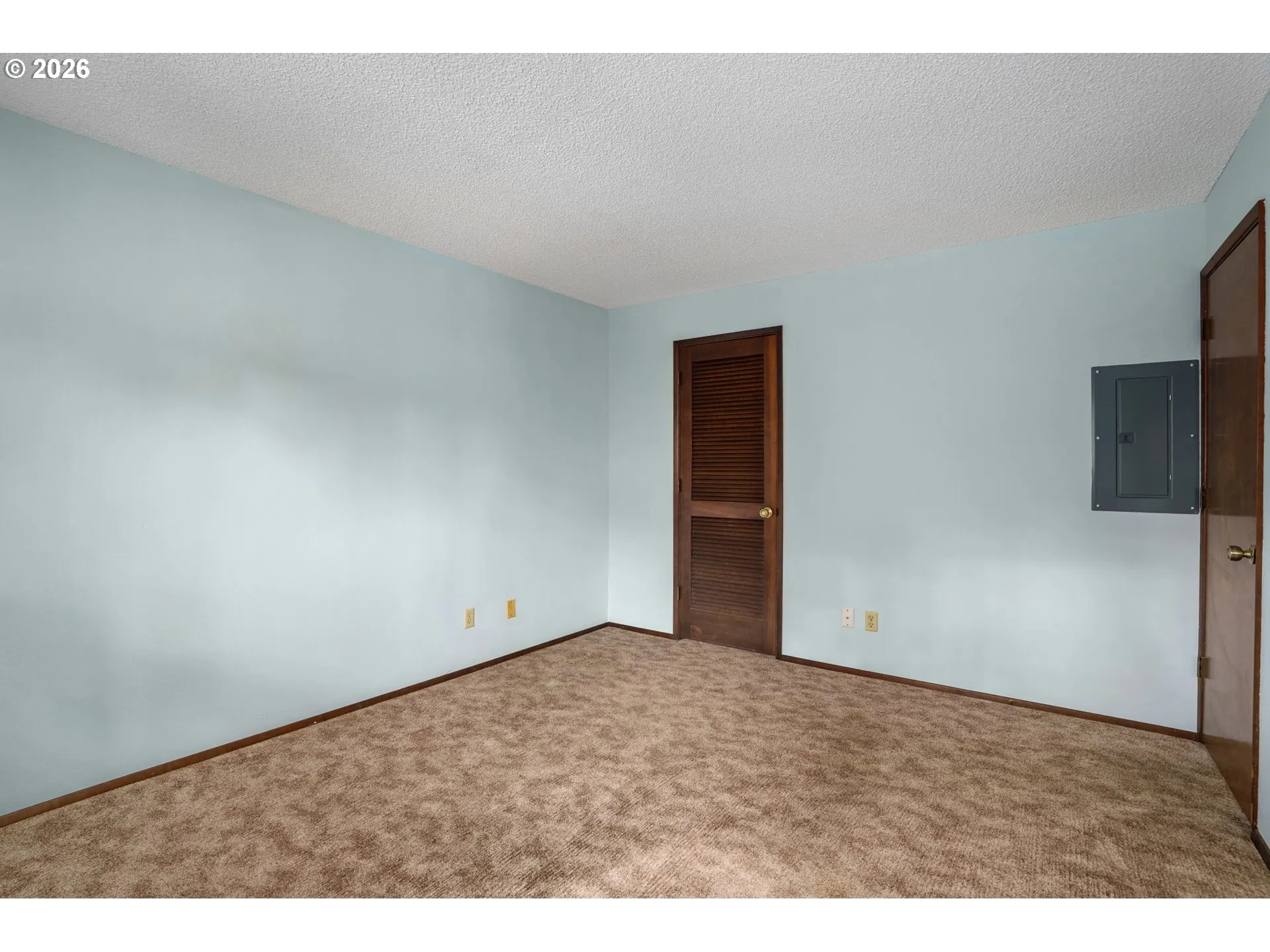 Primary Bedroom-Walk-In Closet
