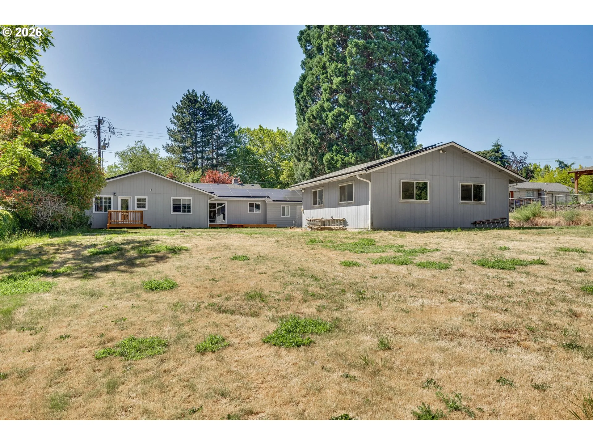 Yard-Fenced