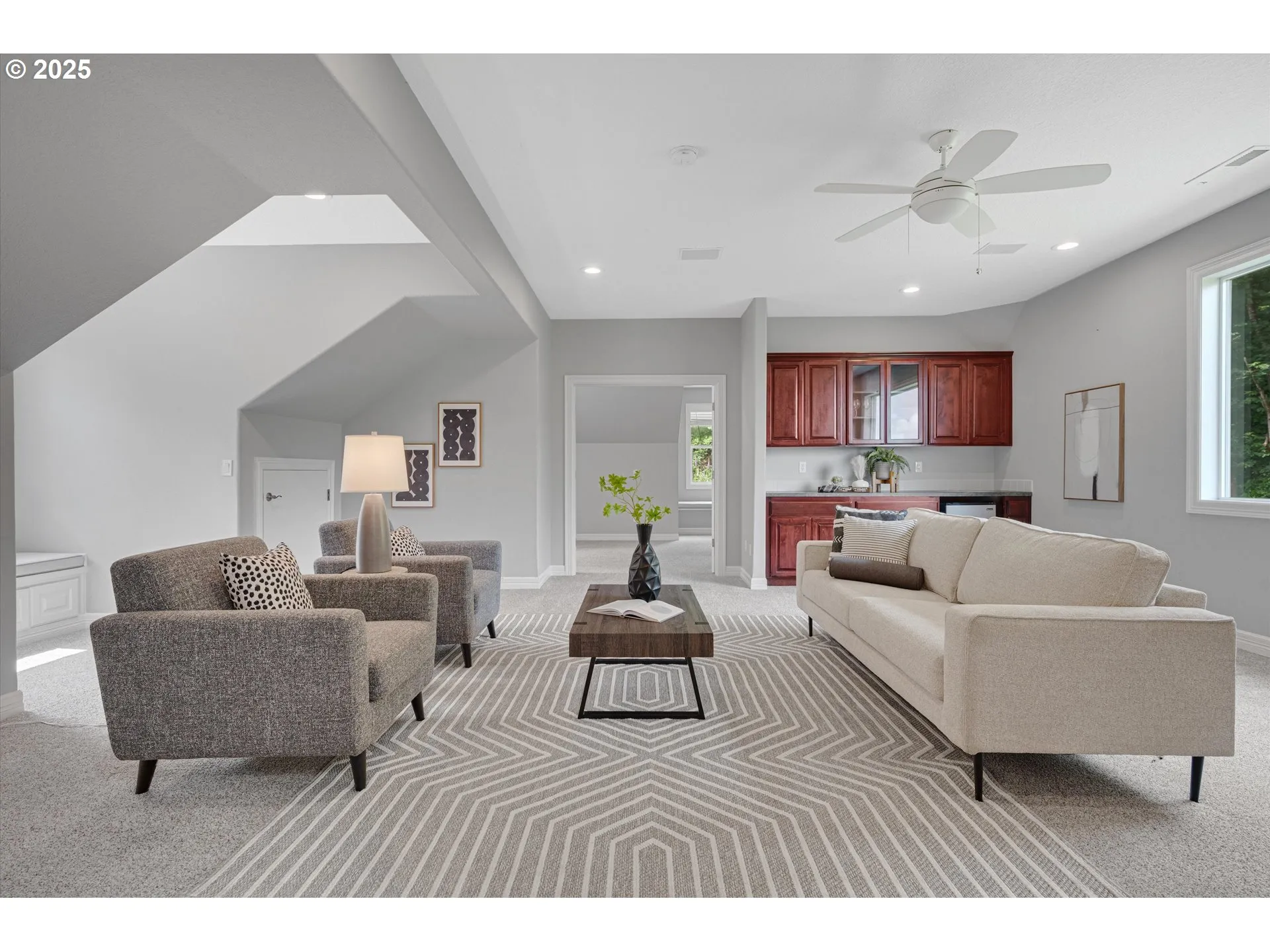 Bonus Room-Upper