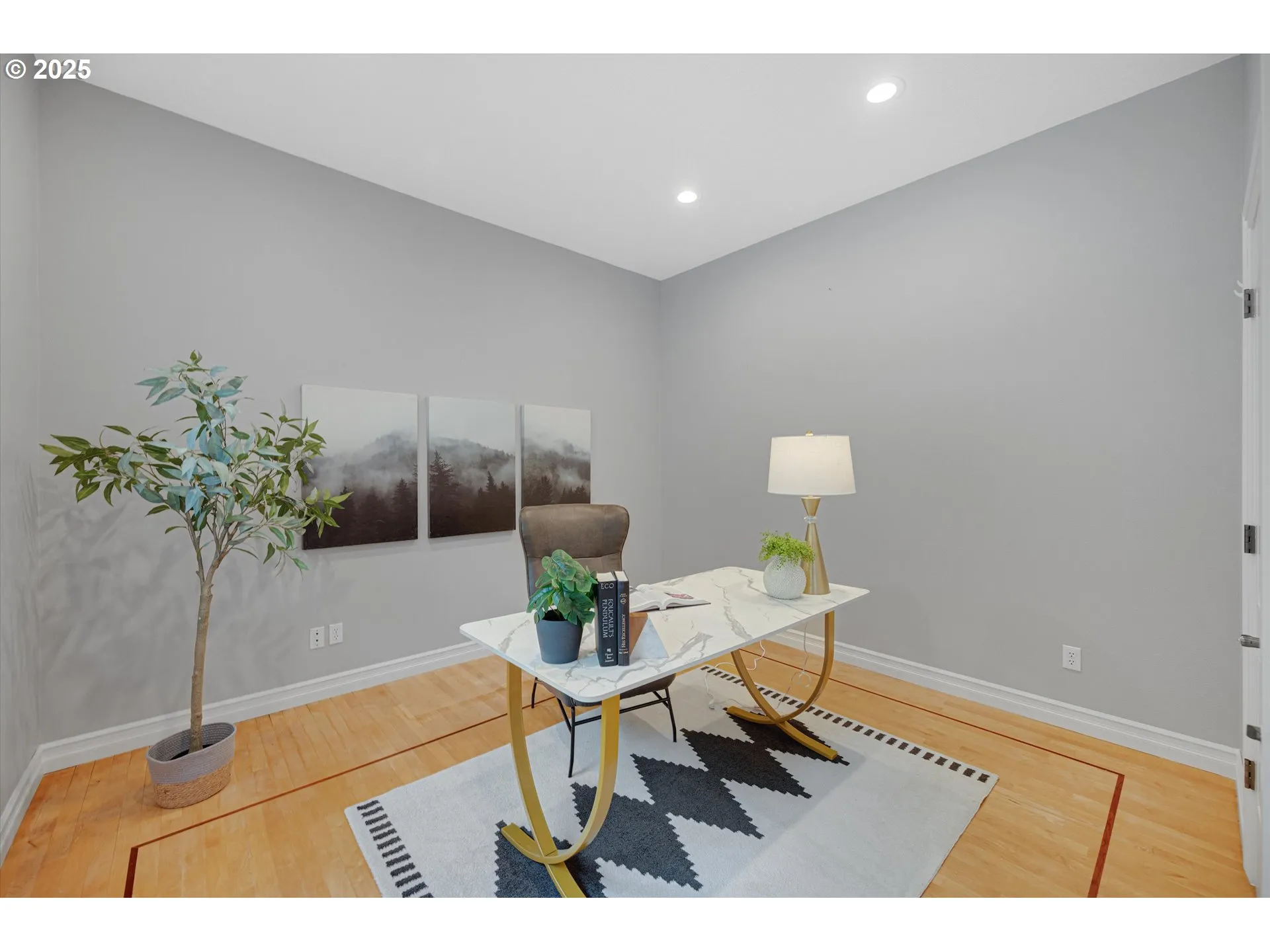 Den/Office-Main