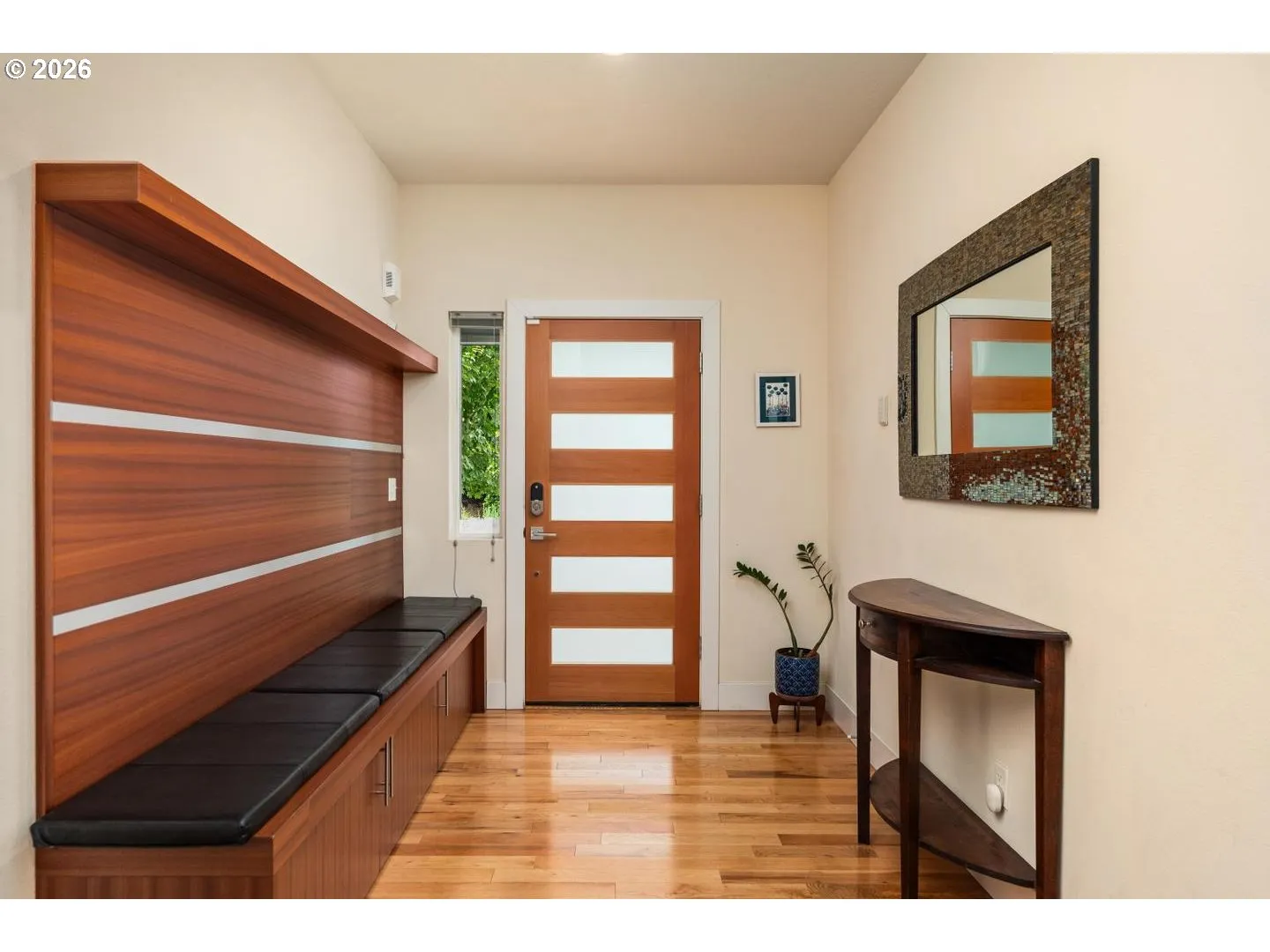 Entrance/Foyer