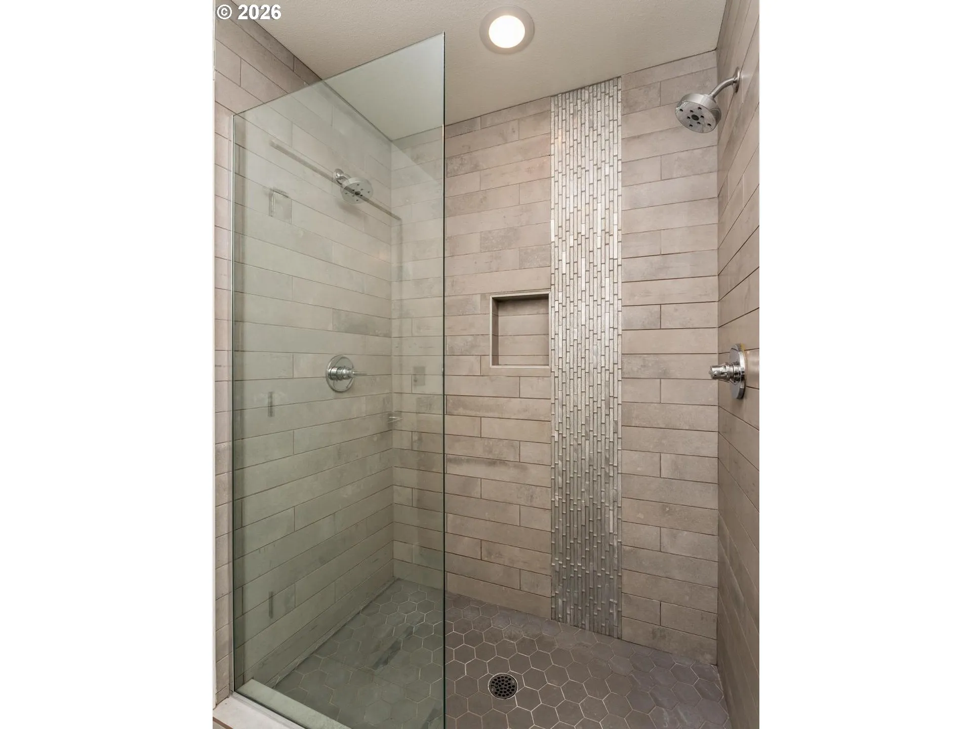 Bathroom-Walk in Shower
