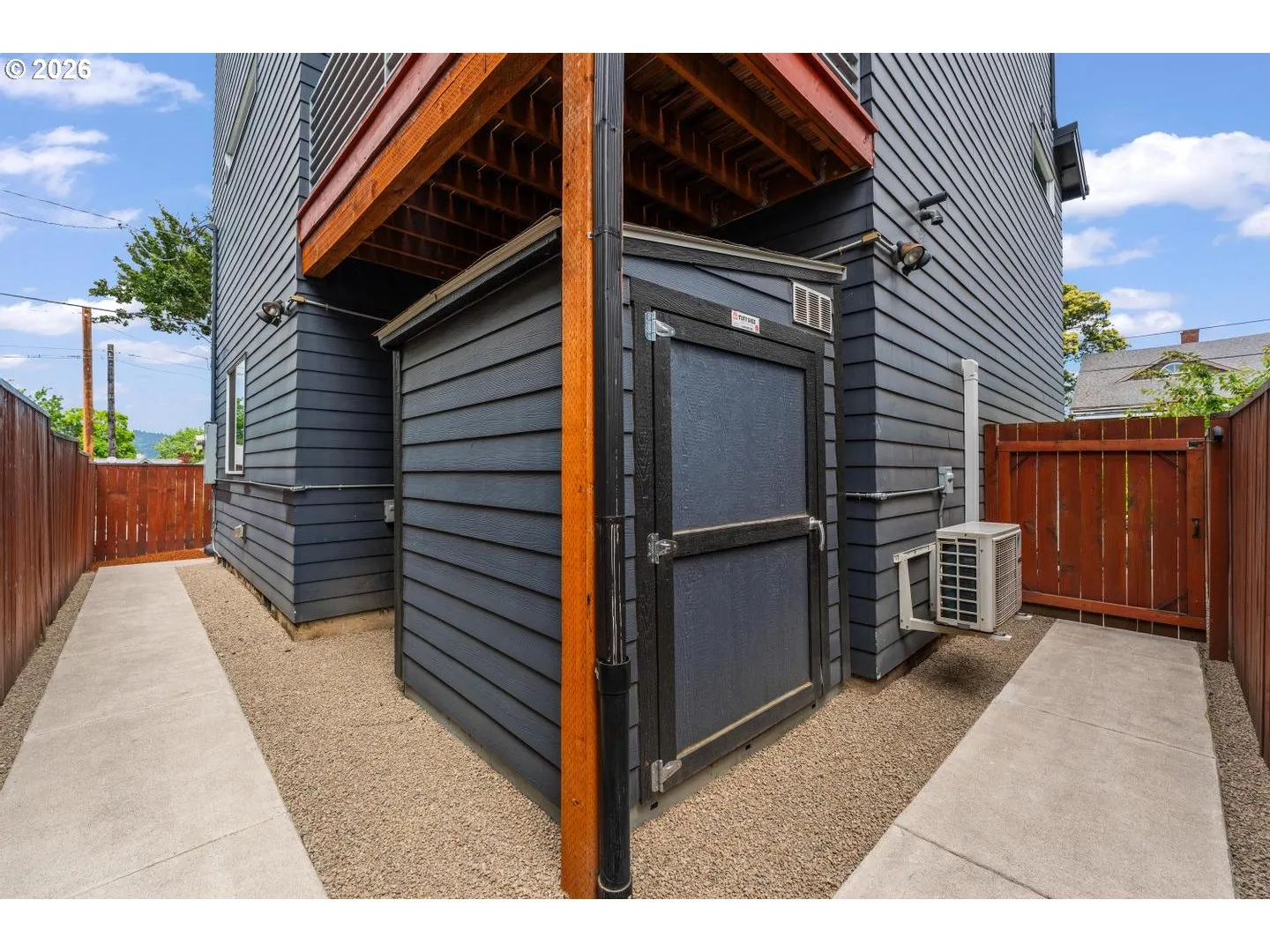 Shed