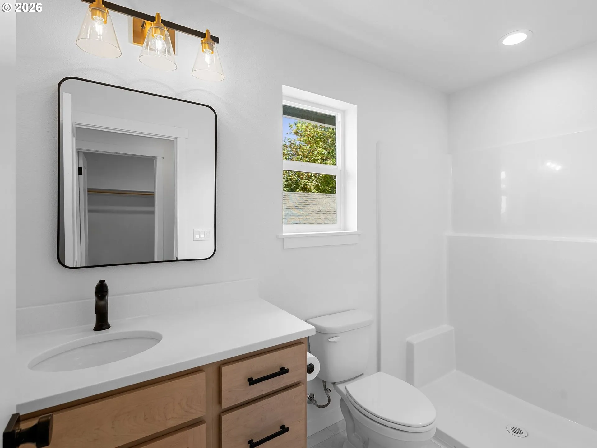 Bathroom, Attached-Walk in Shower