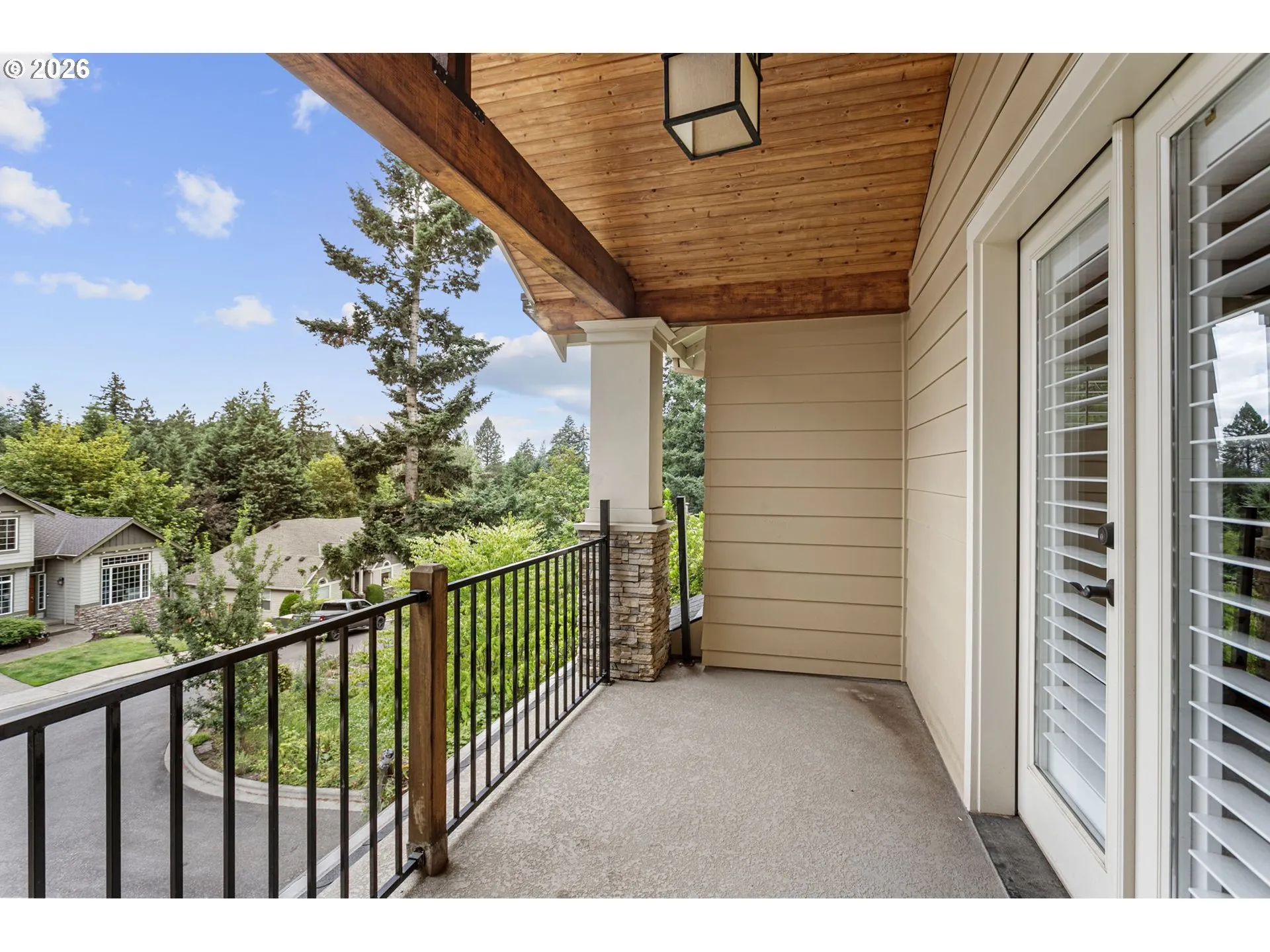 Balcony-NW Facing