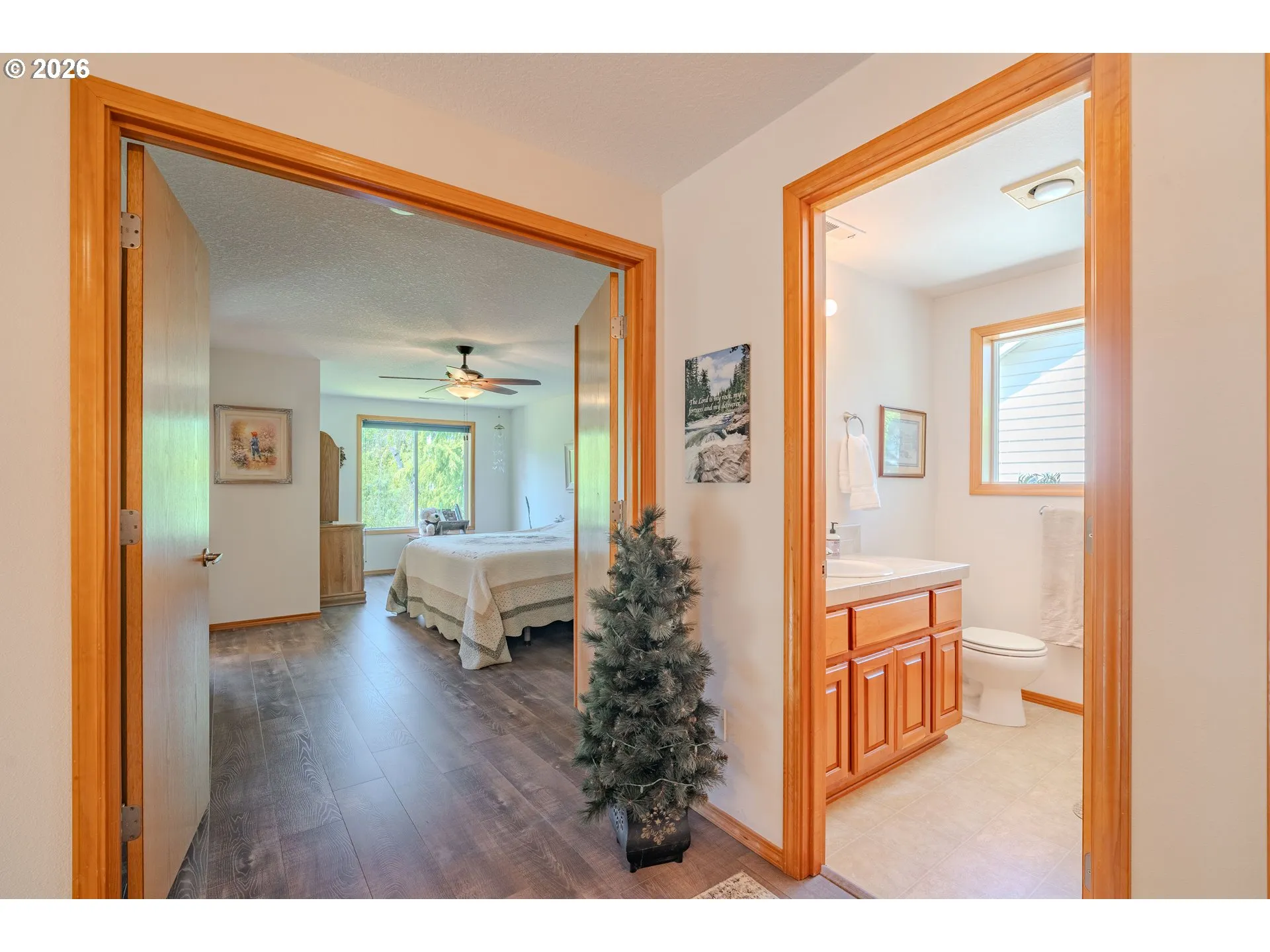 Bedroom, Primary