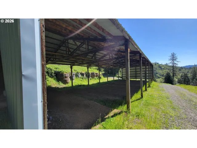 Carport