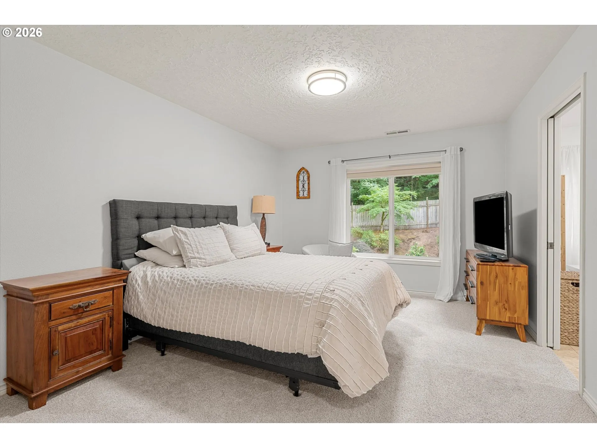 Bedroom, Primary-Upper