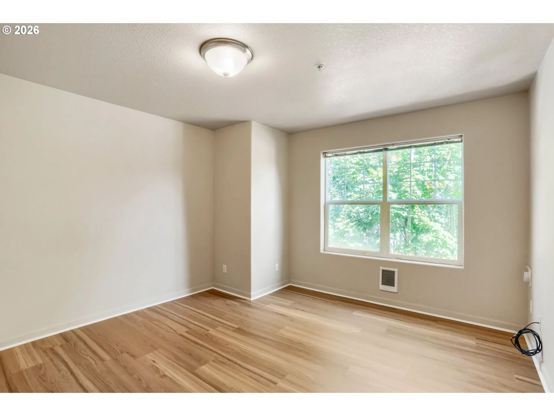 Bedroom, Primary