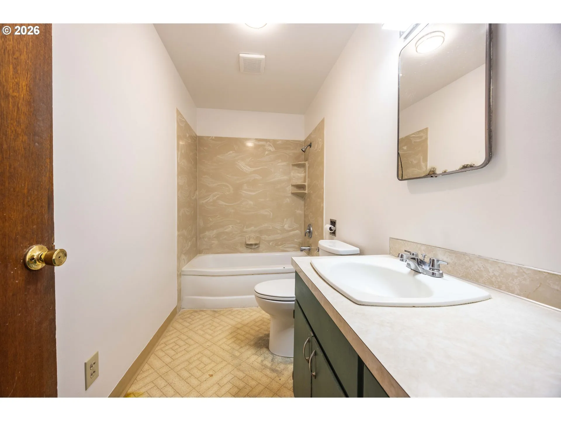 Bathroom-Hall