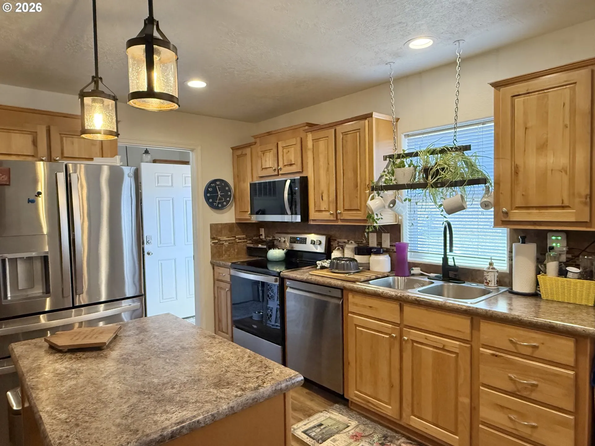 Kitchen-Island