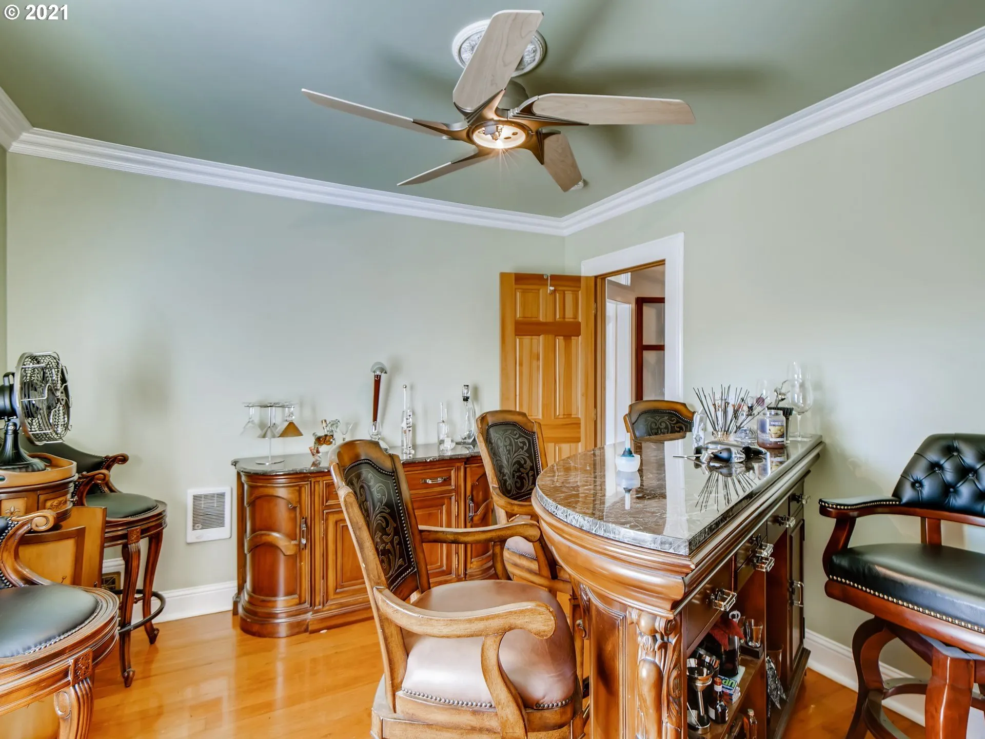 Bonus Room-Upper