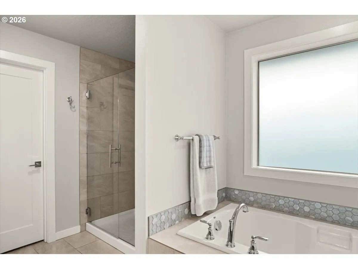 Owner's Suite Bathroom-Walk in Shower