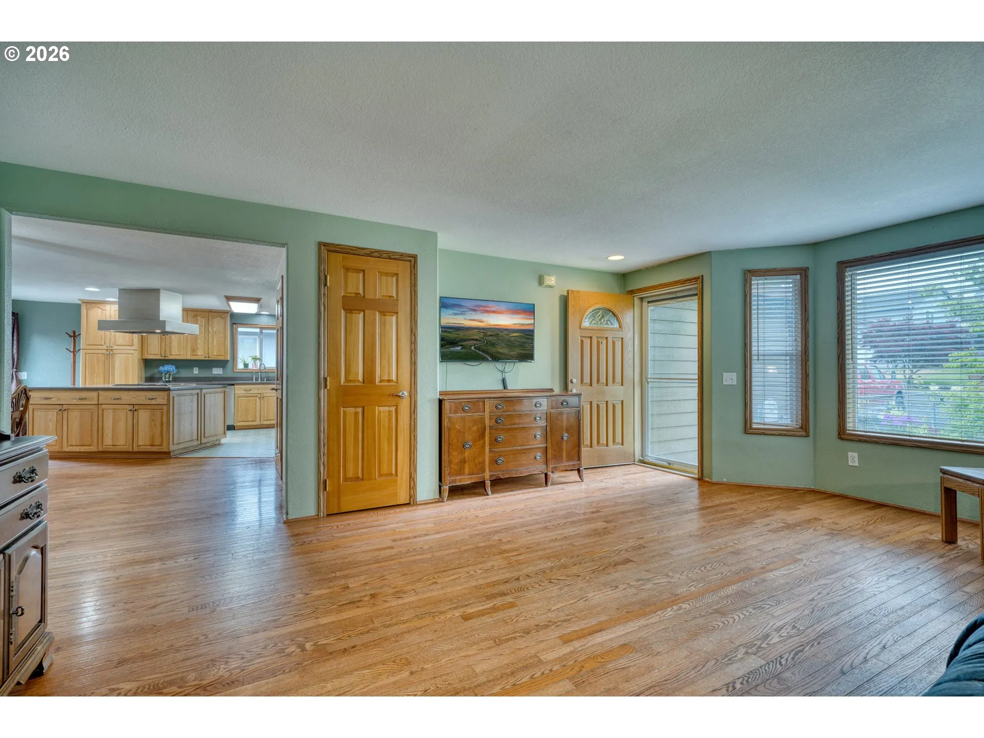 Living Room/Dining Room
