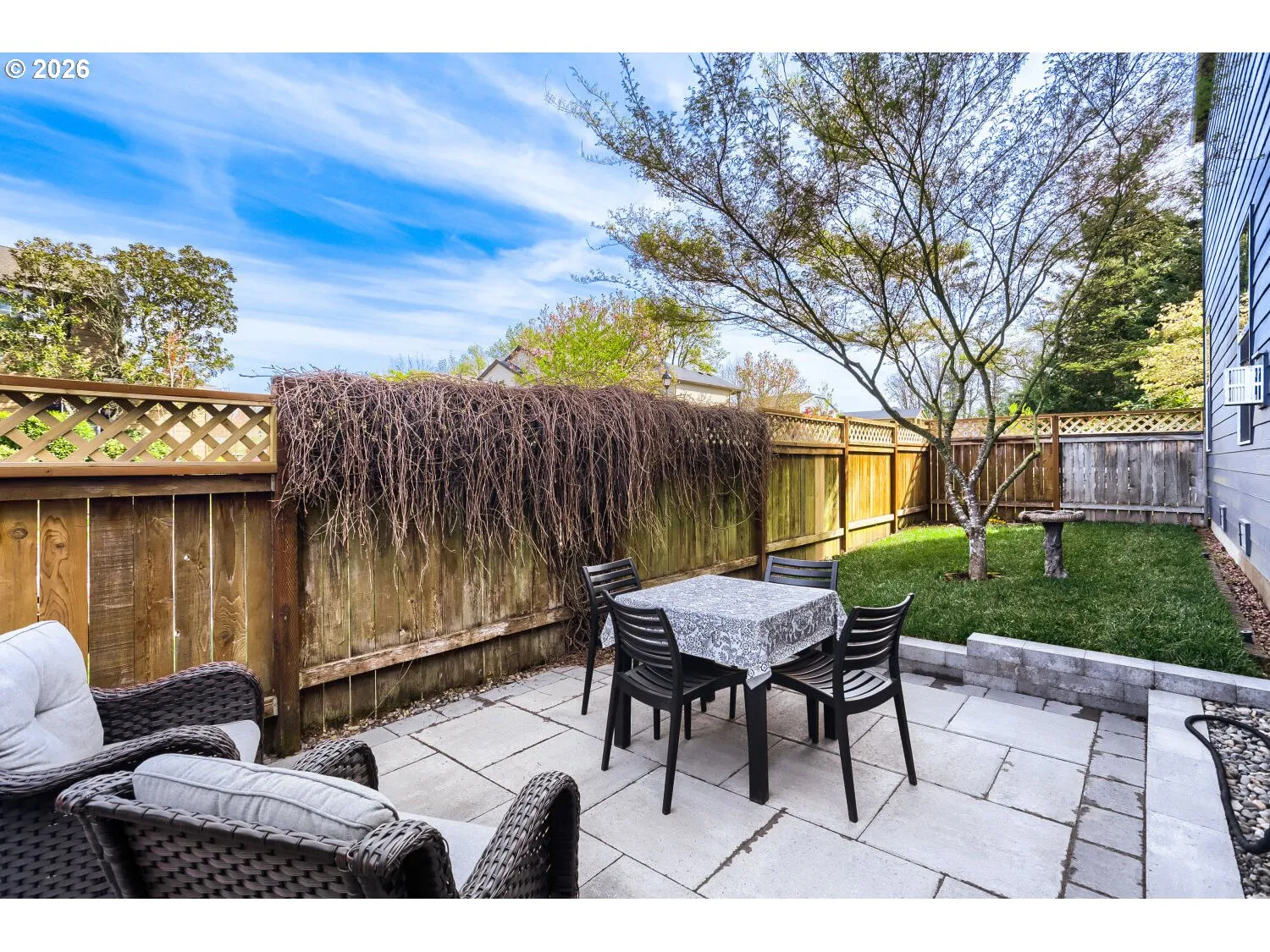 Yard-Fenced