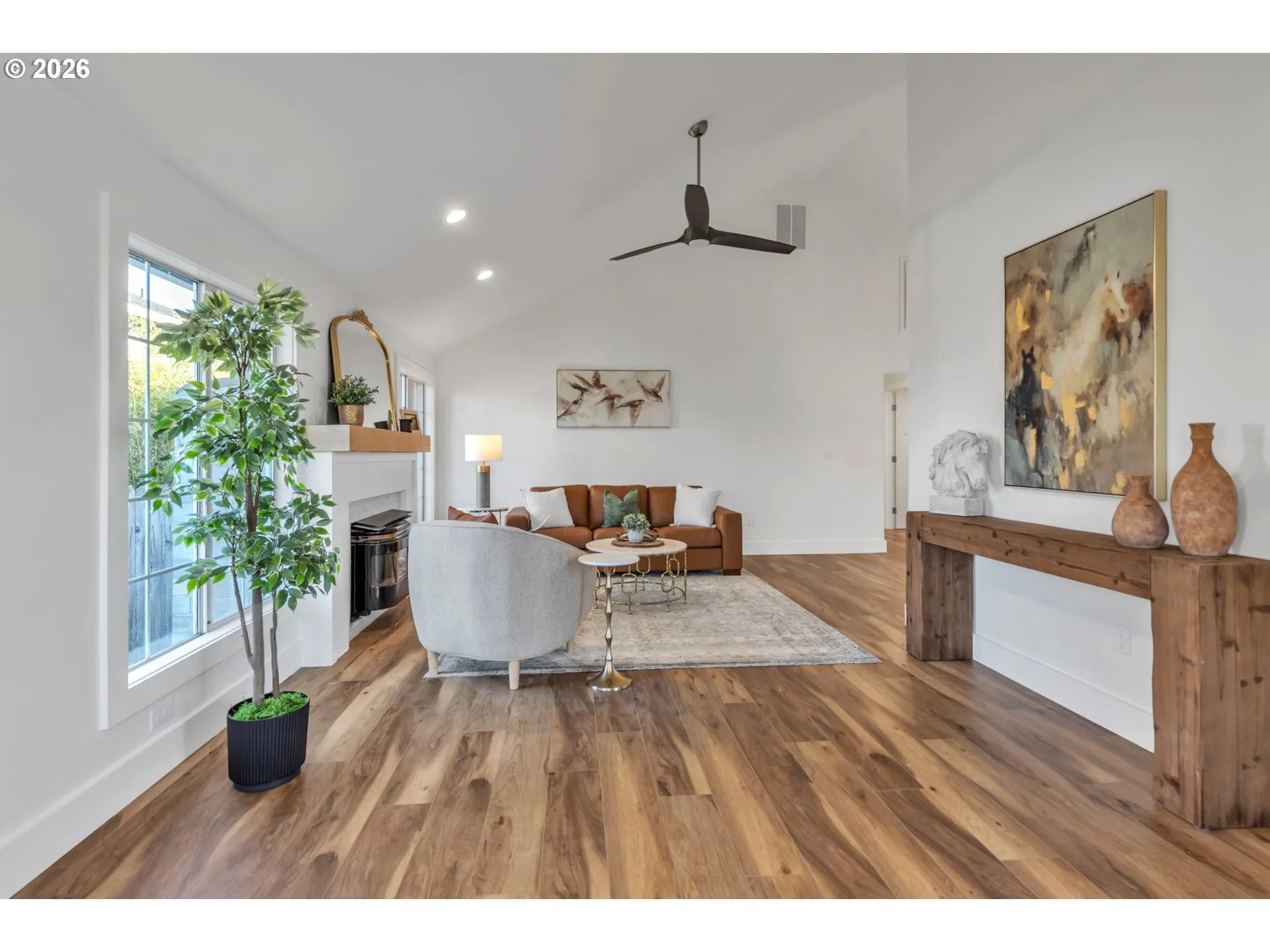 Living Room-Vaulted Ceilings