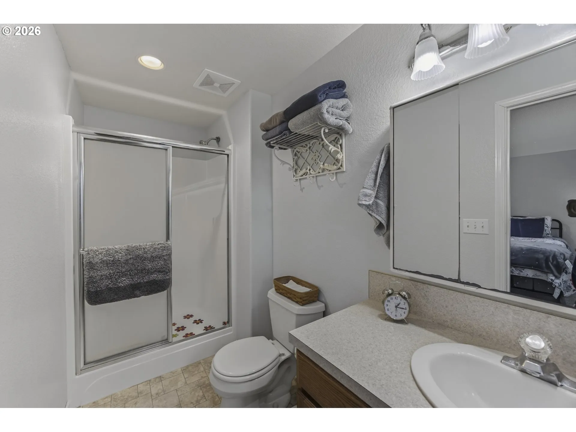 En Suite Bathroom-Upper