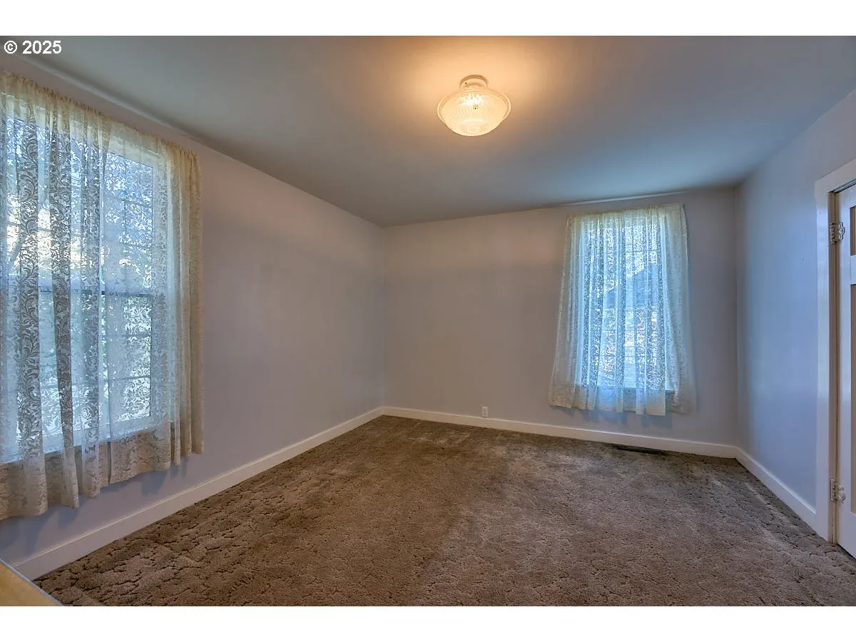 Bedroom-Main