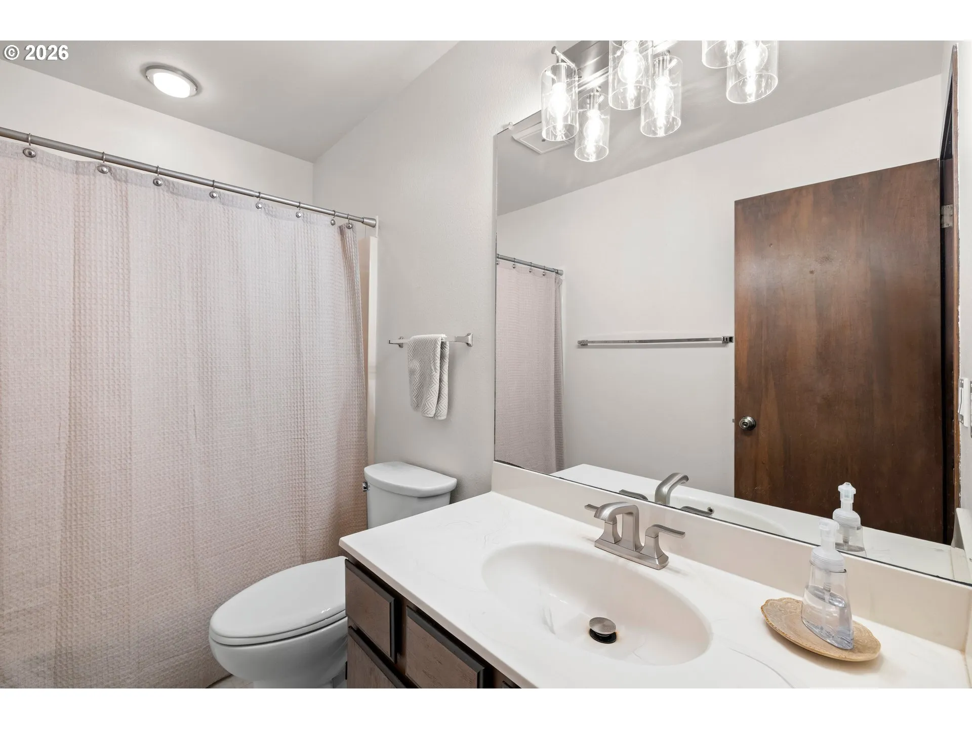 Bathroom-Hall