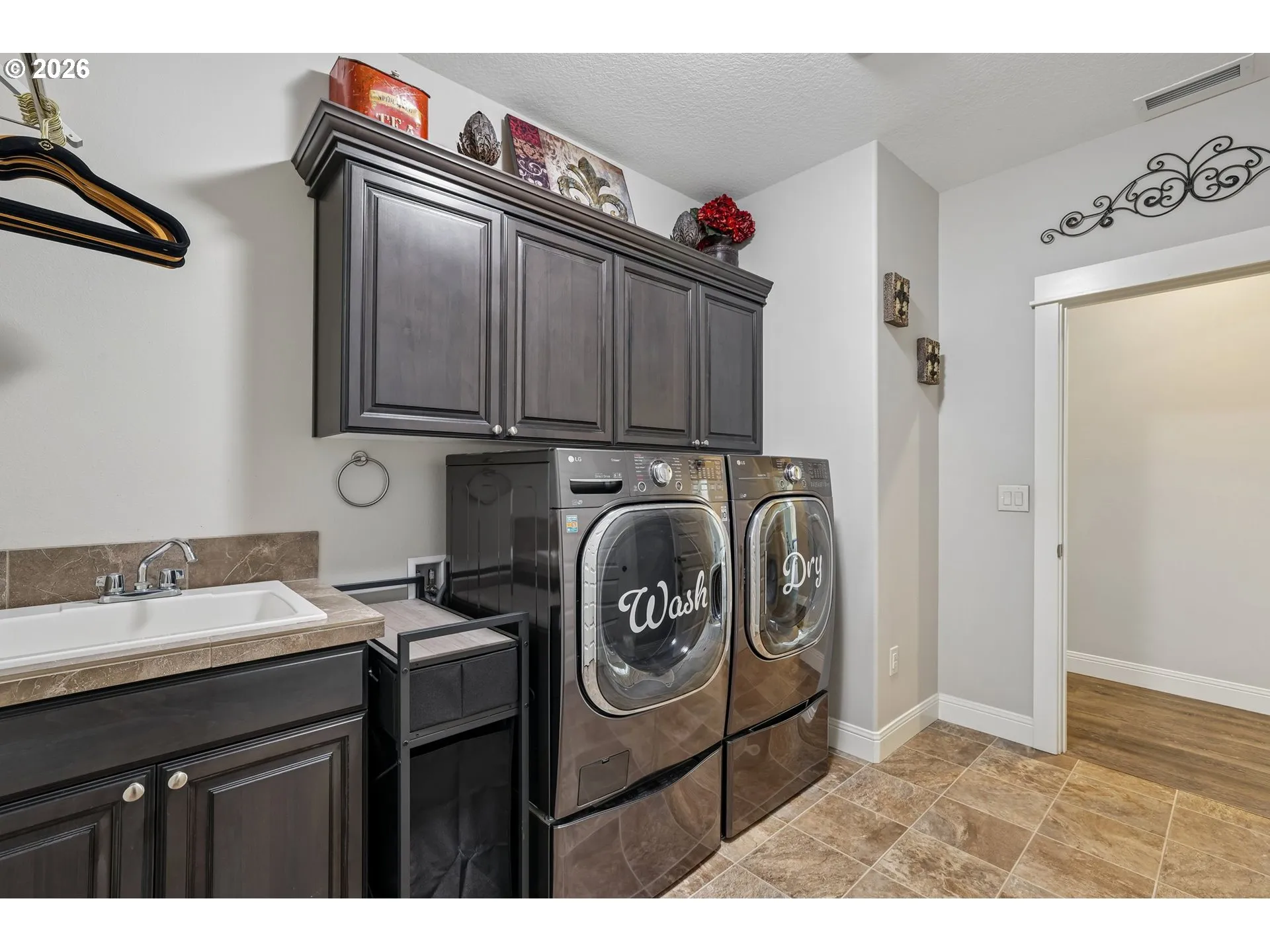 Laundry-Main