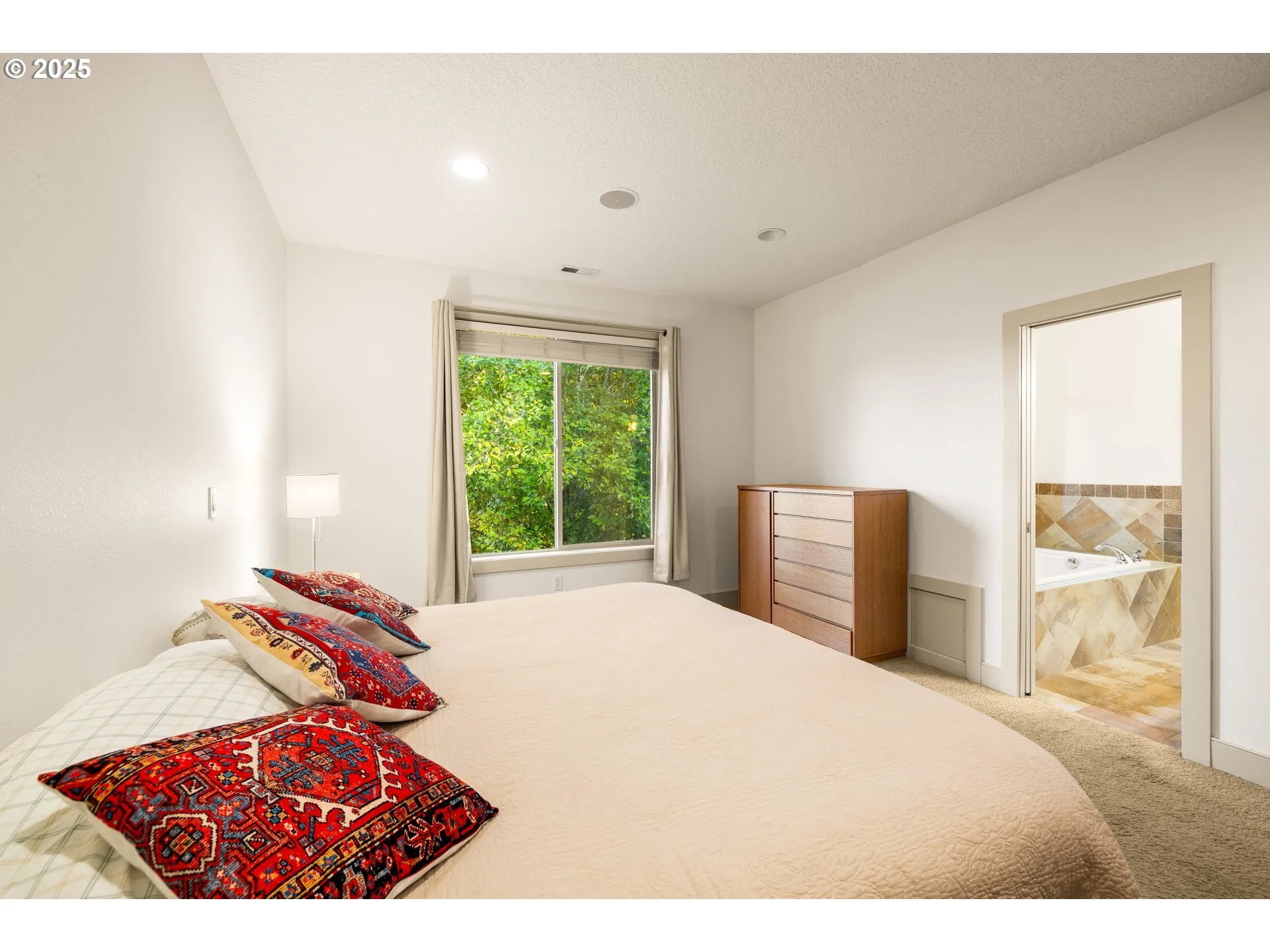 Primary Bedroom-Attached Bathroom