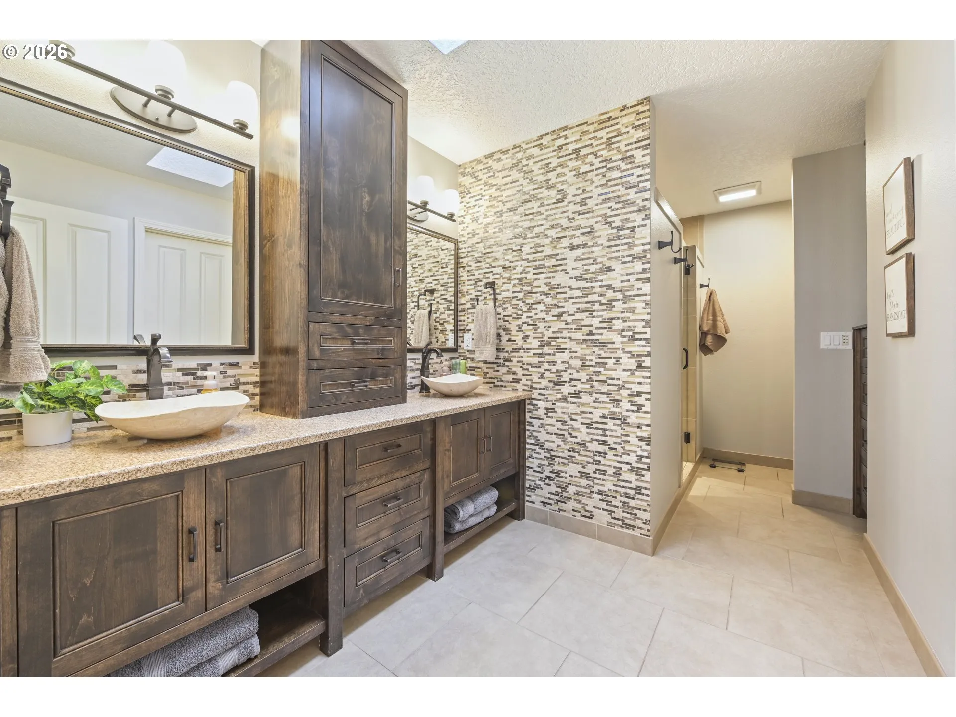 Bathroom, Attached-Walk in Shower