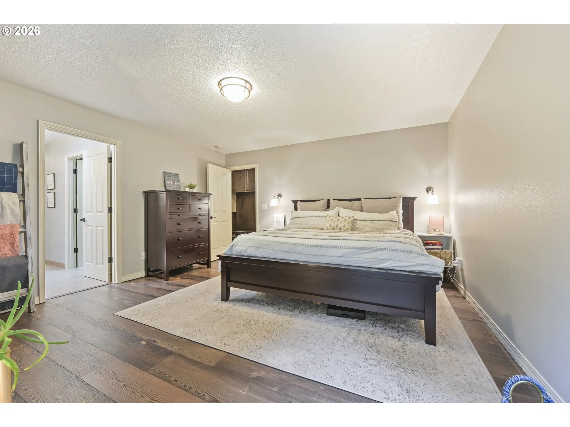 Bedroom, Owner's Suite
