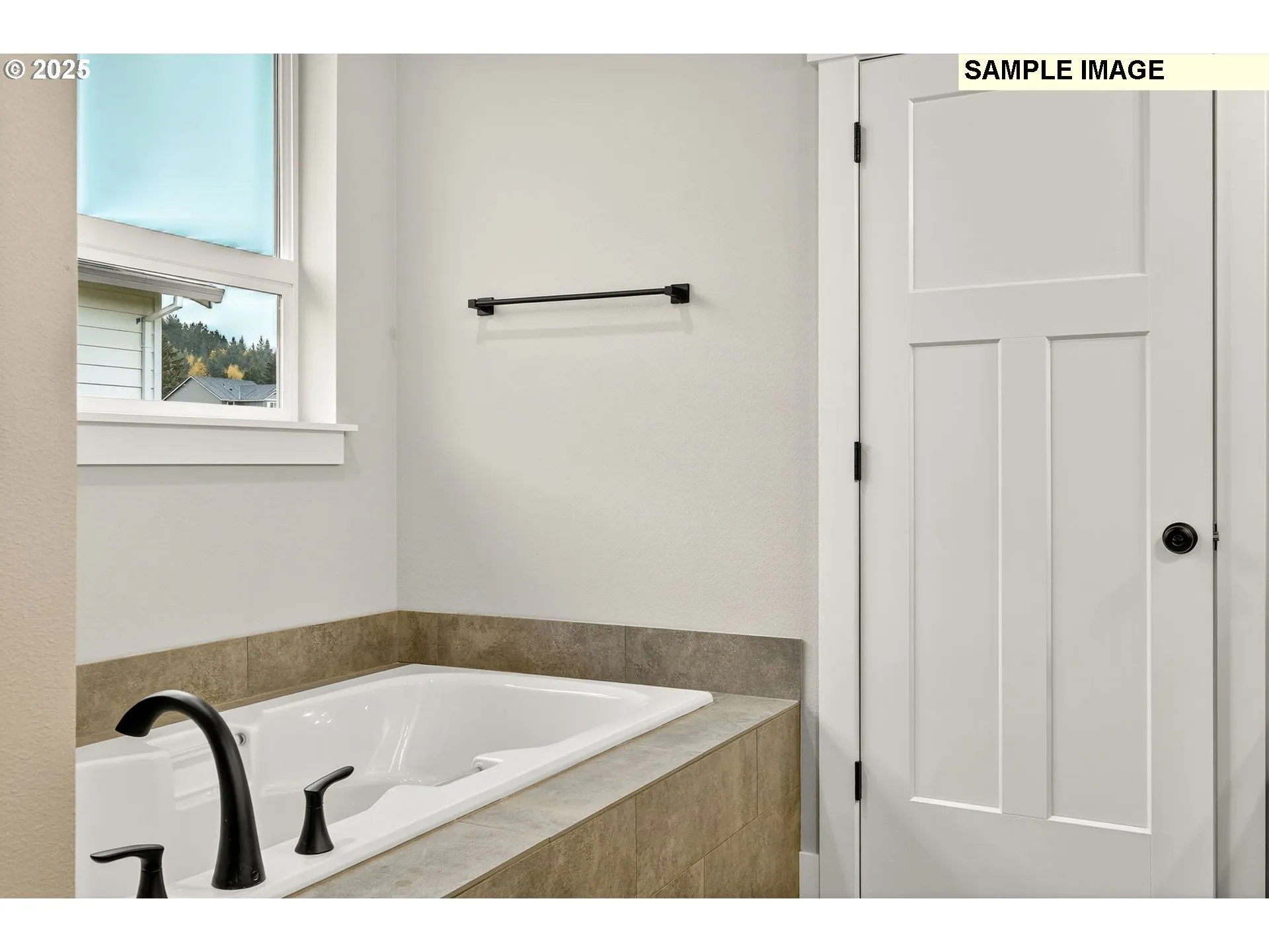 Owner's Suite Bathroom-Garden Tub