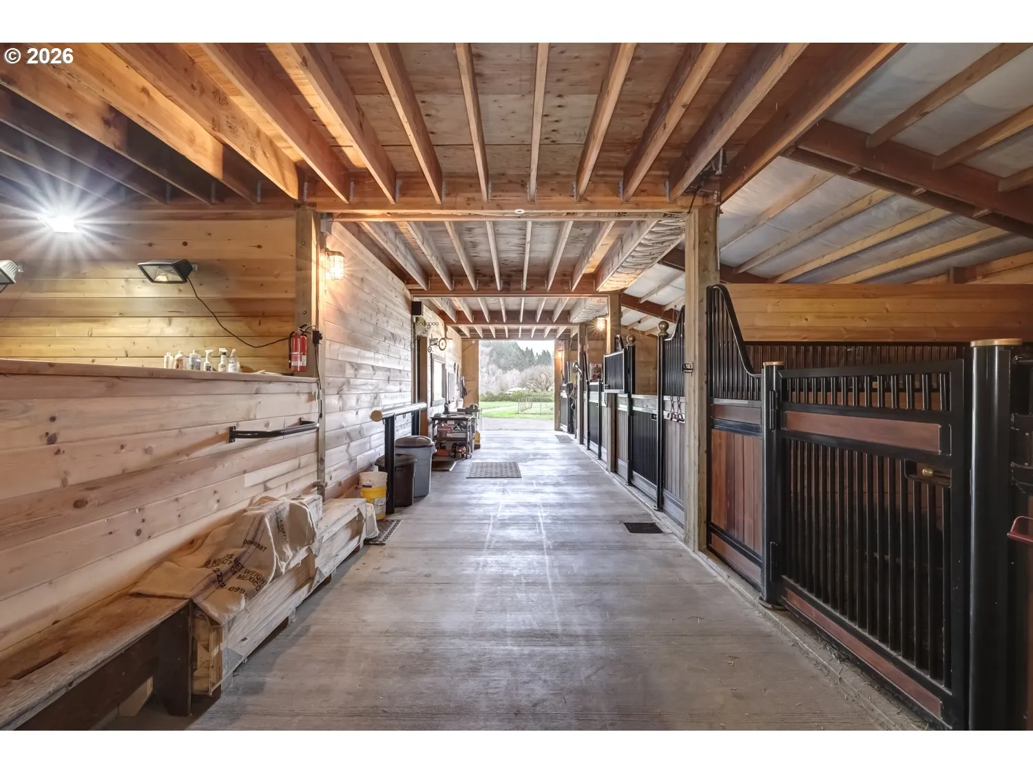 Barn